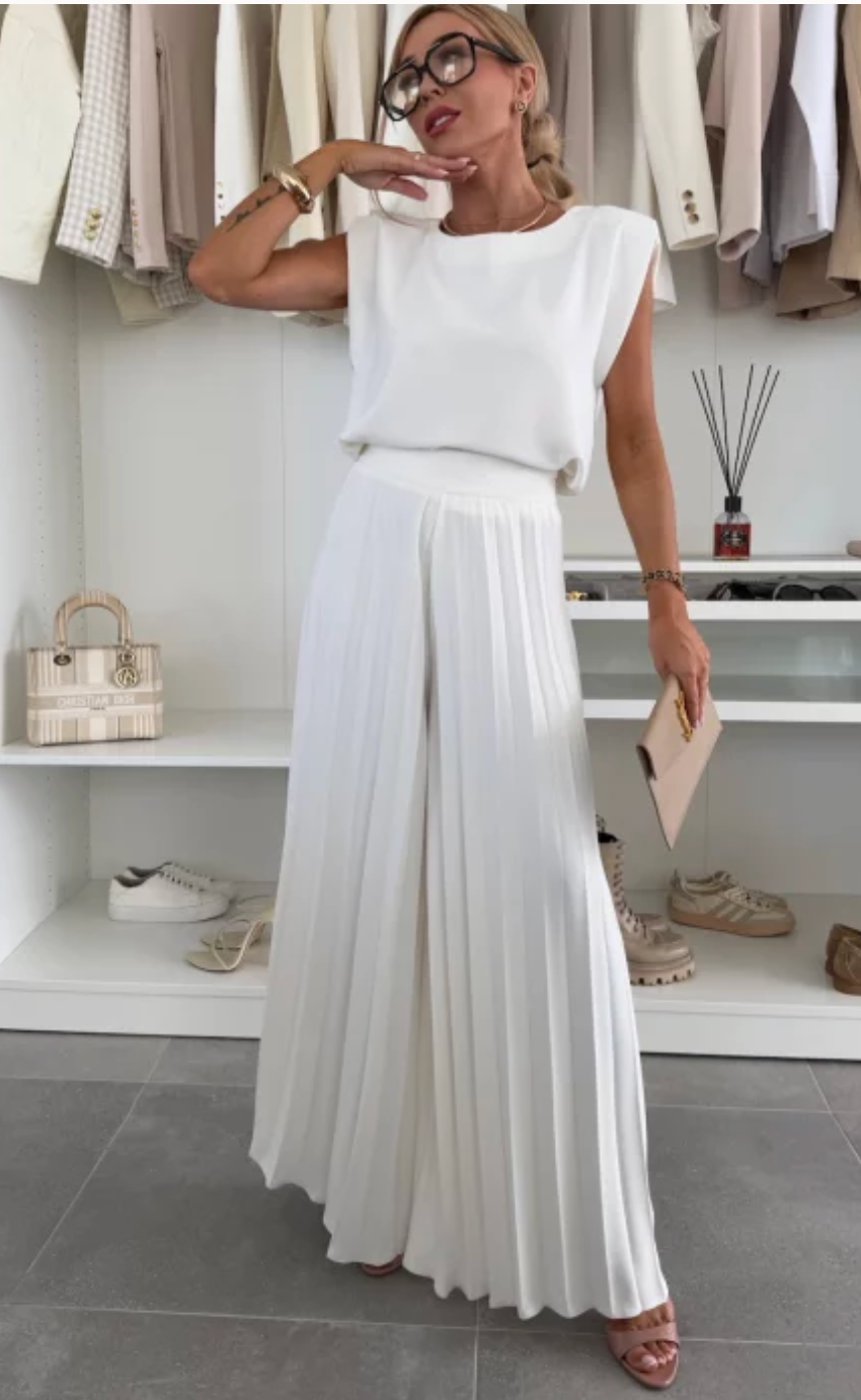 AXELLE | Elegantní outfit prodlužující siluetu