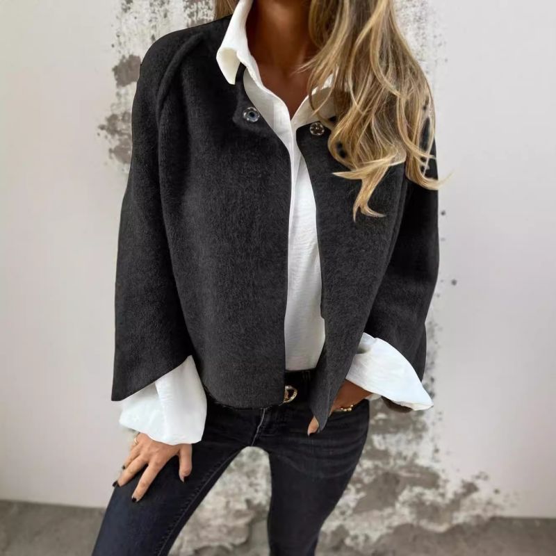ELISE | Krátká zadek s elegantními, rozšiřujícími se rukávy